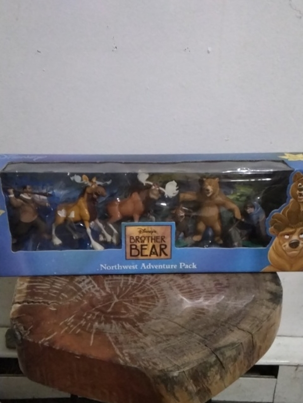 Disney Brother Bear Figure Playset - Blue Packaging with Brown Figures